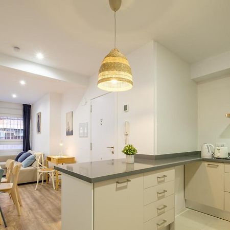 Apartment With Open-Air Space Valenza Esterno foto