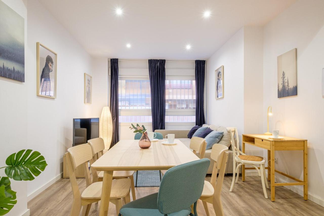 Apartment With Open-Air Space Valenza Esterno foto