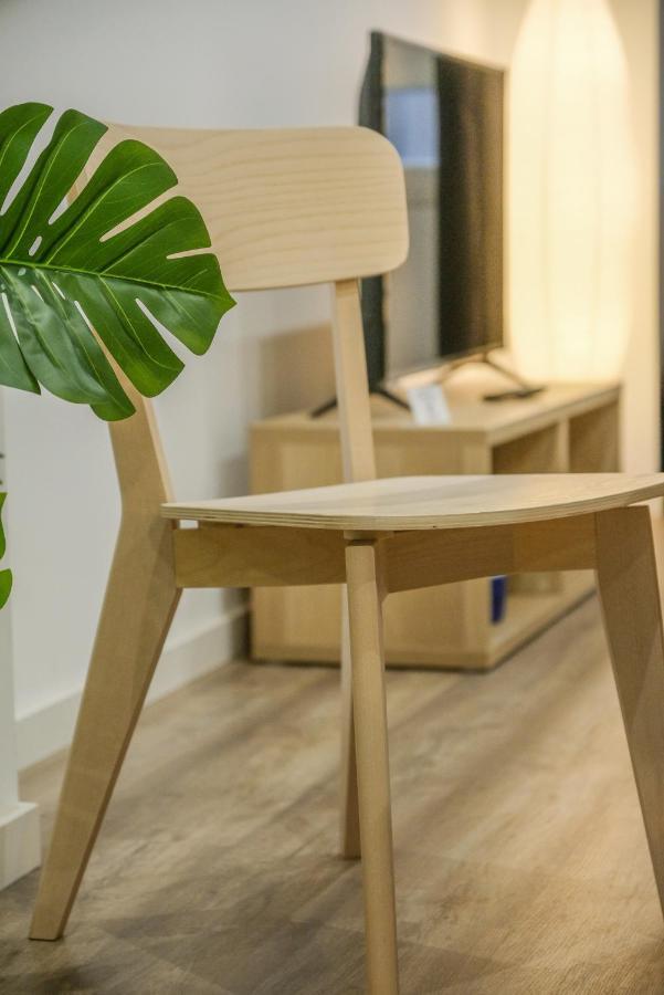 Apartment With Open-Air Space Valenza Esterno foto